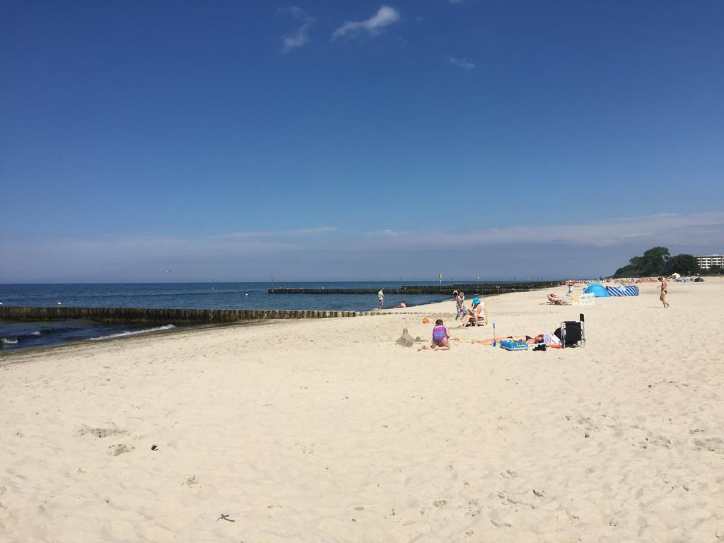 Przy Plazy - Darmowe Spa, Basen, Diune Apartment Kolobrzeg